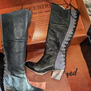 FreeBird Navy Catrina Boot Size 8